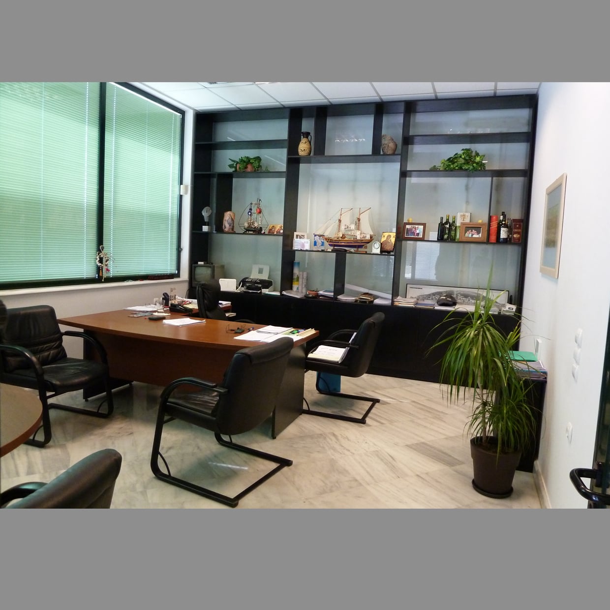 ΔΟΜΕΙ εσωτερικά